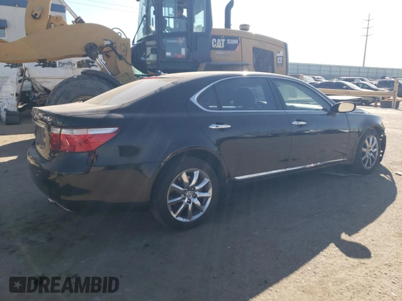 2007 Lexus LS 460 L with VIN JTHGL46FX75011432, listed as a Copart auction lot 42060325 with 137,954 mi miles and Salvage Title. Bid and sale history available at DreamBid. Image 3.