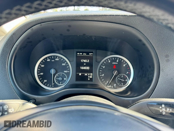 2020 Mercedes-Benz Metris with VIN W1WV0FEY9L3688689, listed as a Copart auction lot 52862564 with 164,030 mi miles and . Bid and sale history available at DreamBid. Image 7.