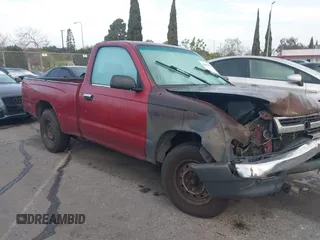 1998 Toyota Tacoma with VIN 4TANL42N0WZ136531, listed as a IAAI auction lot 41813971 with 354,777 mi miles. Bid and sale history available at carsss.com. Image 13.