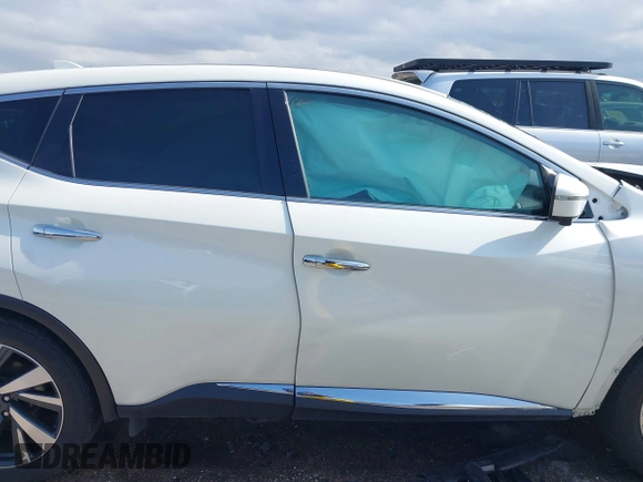 2023 Nissan Murano SL z VIN 5N1AZ2CS0PC130237, wystawiony jako IAAI lot #42103971 z przebiegiem 48 316 mil mil oraz . Historia ofert i sprzedaży dostępna na DreamBid. Obrazek 14.