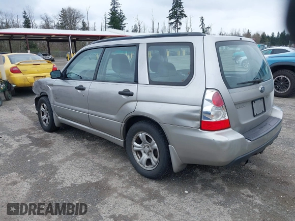 2006 Subaru Forester 2.5 X with VIN JF1SG63676G751013, listed as a IAAI auction lot 41905318 with 214,172 mi miles. Bid and sale history available at carsss.com. Image 3.