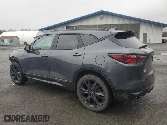 2021 Chevrolet Blazer RS z VIN 3GNKBKRS2MS585009, wystawiony jako Copart lot #48954695 z przebiegiem 90 228 mil mil oraz Szkoda całkowita • Salvage title. Historia ofert i sprzedaży dostępna na DreamBid. Obrazek 2.