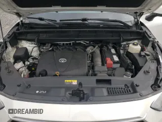 2021 Toyota Highlander XLE with VIN 5TDGZRBH6MS131478, listed as a Copart auction lot 61894725 with 160,165 mi miles and Clean title. Bid and sale history available at DreamBid. Image 12.