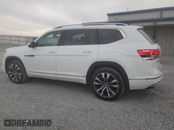2021 Volkswagen Atlas SEL Premium R-Line с VIN 1V2FR2CA0MC561253, выставлен на аукционе Copart как лот 51237035 с пробегом 52 229 миль миль и Списание • Salvage title. История ставок и продаж доступна на DreamBid. Изображение 2.