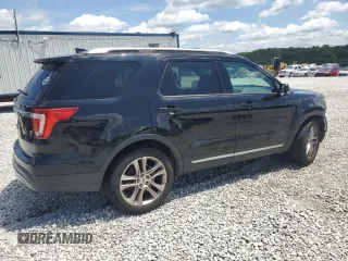 2017 Ford Explorer XLT с VIN 1FM5K7D88HGA01422, выставлен на аукционе Copart как лот 60721515 с пробегом 129 963 миль миль и Списание • Salvage title. История ставок и продаж доступна на DreamBid. Изображение 3.