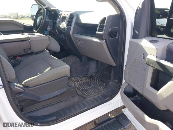 2022 Ford Super Duty F-250 SRW XL with VIN 1FT7W2B62NED79250, listed as a IAAI auction lot 41782783 with 125,933 mi miles. Bid and sale history available at carsss.com. Image 5.