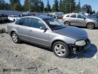 2003 Volkswagen Passat GLX with VIN WVWRH63B93P354188, listed as a Copart auction lot 69510584 with 125,225 mi miles and Salvage Title. Bid and sale history available at carsss.com. Image 4.