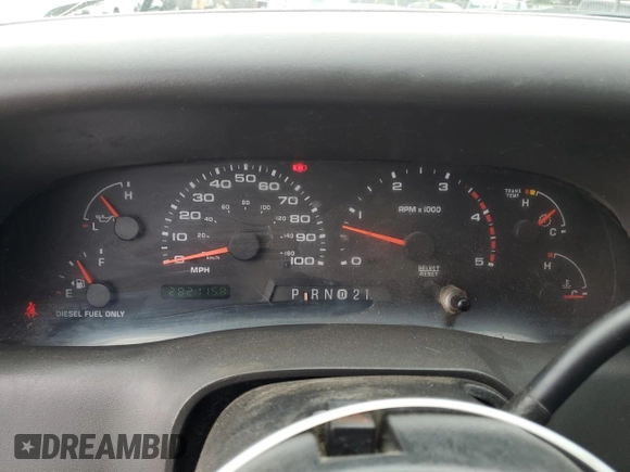 2002 Ford Super Duty F-250 XL with VIN 1FTNW21FX2EB12653, listed as a Copart auction lot 68732594 with 282,115 mi miles and Salvage Title. Bid and sale history available at carsss.com. Image 9.