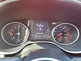 2017 Jeep Compass Sport с VIN 3C4NJCAB9HT690673, выставлен на аукционе Copart как лот 57122075 с пробегом 94 107 миль миль и Списание • Salvage title. История ставок и продаж доступна на DreamBid. Изображение 9.