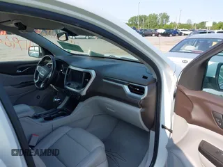 2019 GMC Acadia SLT с VIN 1GKKNULS9KZ191239, выставлен на аукционе IAAI как лот 42400227 с пробегом 78 059 миль миль и . История ставок и продаж доступна на DreamBid. Изображение 5.