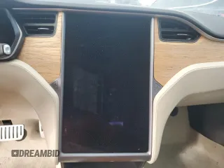 2019 Tesla Model S 100D с VIN 5YJSA1E41KF332086, выставлен на аукционе Copart как лот 74513814 с пробегом Не указан миль и Списание • Salvage title. История ставок и продаж доступна на DreamBid. Изображение 9.