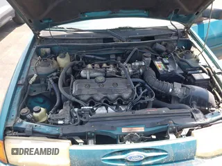 1994 Ford Escort z VIN 1FARP11J7RW270259, wystawiony jako IAAI lot #42341647 z przebiegiem 74 472 mil mil oraz . Historia ofert i sprzedaży dostępna na DreamBid. Obrazek 10.