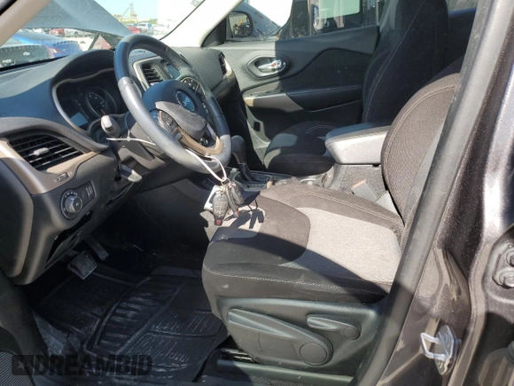 2018 Jeep Cherokee Latitude with VIN 1C4PJLCX1JD552607, listed as a Copart auction lot 55500015 with 113,995 mi miles and Salvage title. Bid and sale history available at DreamBid. Image 7.
