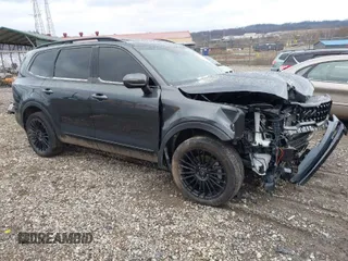 2024 Kia Telluride EX with VIN 5XYP3DGC0RG495708, listed as a IAAI auction lot 40970095 with 7,135 mi miles and . Bid and sale history available at carsss.com. Image 1.