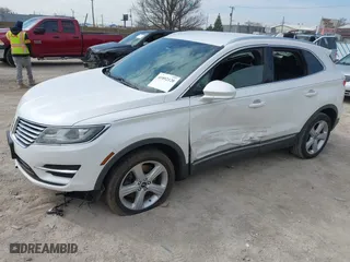 2015 Lincoln MKC with VIN 5LMCJ1A9XFUJ47174, listed as a IAAI auction lot 41892120 with 149,975 mi miles. Bid and sale history available at carsss.com. Image 22.
