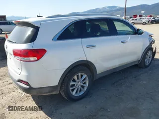 2017 Kia Sorento LX с VIN 5XYPGDA56HG191084, выставлен на аукционе IAAI как лот 42087432 с пробегом 74 159 миль миль и . История ставок и продаж доступна на DreamBid. Изображение 4.