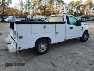 2021 Ford F-350 XL with VIN 1FTRF3A62MEC39018, listed as a Copart auction lot 80884973 with 45,966 mi miles and Non repairable. Bid and sale history available at DreamBid. Image 3.