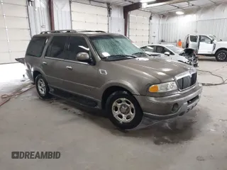 2001 Lincoln Navigator with VIN 5LMEU27R01LJ12316, listed as a IAAI auction lot 41809992 with Not provided miles and . Bid and sale history available at DreamBid. Image 1.