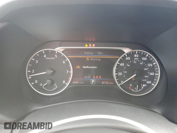 2024 Nissan Sentra SR with VIN 3N1AB8DV6RY312803, listed as a Copart auction lot 49324725 with 4,896 mi miles and Salvage title. Bid and sale history available at DreamBid. Image 9.