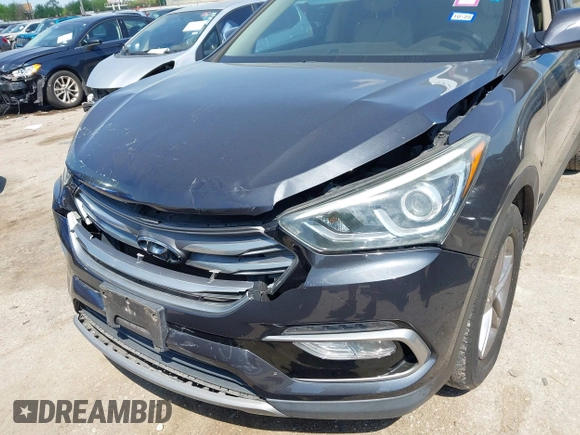 2017 Hyundai Santa Fe 2.4L z VIN 5XYZU3LB4HG462058, wystawiony jako IAAI lot #41861190 z przebiegiem 87 102 mil mil oraz . Historia ofert i sprzedaży dostępna na DreamBid. Obrazek 6.