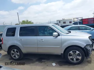 2013 Honda Pilot EX-L with VIN 5FNYF4H58DB049642, listed as a IAAI auction lot 42116017 with 116,647 mi miles. Bid and sale history available at carsss.com. Image 14.