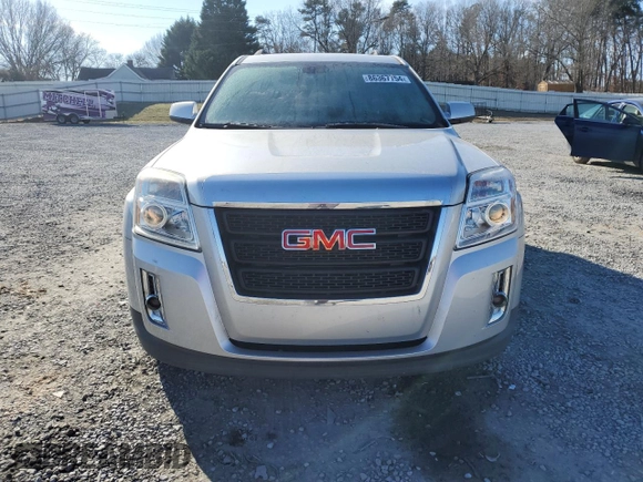 2010 GMC Terrain SLE-2 with VIN 2CTFLDEY1A6255437, listed as a Copart auction lot 86367754 with 213,859 mi miles and Salvage Title. Bid and sale history available at carsss.com. Image 5.