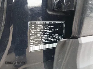 2023 Volkswagen Taos S z VIN 3VVCX7B27PM335958, wystawiony jako IAAI lot #41598028 z przebiegiem 21 684 mil mil oraz . Historia ofert i sprzedaży dostępna na DreamBid. Obrazek 9.