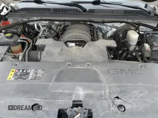 2017 GMC Yukon SLT with VIN 1GKS1BKC5HR321682, listed as a Copart auction lot 88432205 with 109,017 mi miles and Salvage Title. Bid and sale history available at carsss.com. Image 12.