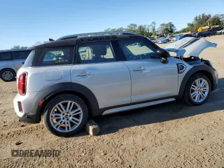 2023 MINI Countryman Cooper S with VIN WMZ53BR04P3P79004, listed as a Copart auction lot 74122134 with 24,041 mi miles and Salvage Title. Bid and sale history available at carsss.com. Image 3.