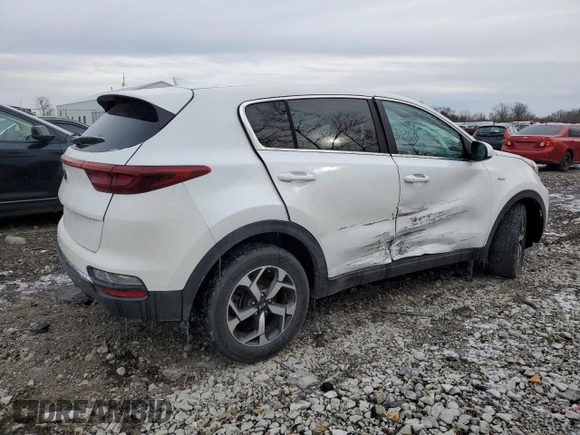 2021 Kia Sportage LX with VIN KNDPMCAC4M7934253, listed as a Copart auction lot 45399335 with 36,439 mi miles and Non Repairable. Bid and sale history available at carsss.com. Image 3.