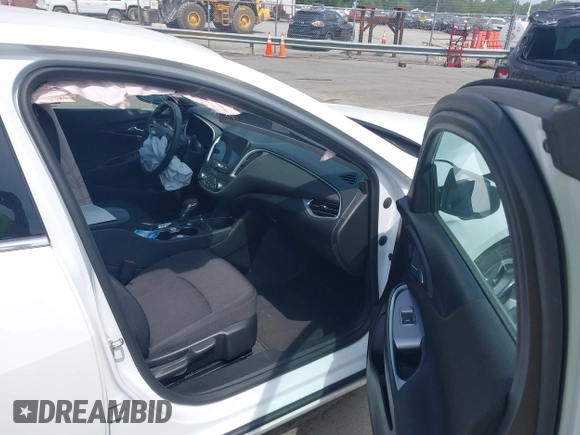 2024 Chevrolet Malibu LT with VIN 1G1ZD5ST5RF140452, listed as a IAAI auction lot 42174072 with 29,916 mi miles and . Bid and sale history available at DreamBid. Image 5.