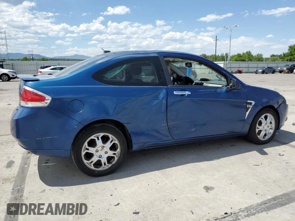 2008 Ford Focus SE z VIN 1FAHP33N08W258735, wystawiony jako Copart lot #60473885 z przebiegiem 194 245 mil mil oraz Szkoda całkowita • Salvage title. Historia ofert i sprzedaży dostępna na DreamBid. Obrazek 3.