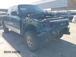 1997 Ford F-150 XL with VIN 1FTEX18L0VKC14651, listed as a IAAI auction lot 41228875 with 251,074 mi miles. Bid and sale history available at carsss.com. Image 1.