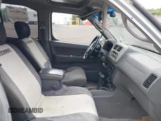2001 Nissan Xterra XE z VIN 5N1ED28Y41C556596, wystawiony jako IAAI lot #42350162 z przebiegiem 223 187 mil mil oraz . Historia ofert i sprzedaży dostępna na DreamBid. Obrazek 5.