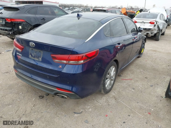 2018 Kia Optima S with VIN 5XXGT4L3XJG188920, listed as a IAAI auction lot 41433493 with 129,639 mi miles. Bid and sale history available at carsss.com. Image 4.