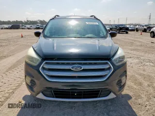 2017 Ford Escape SE z VIN 1FMCU0GD2HUC07371, wystawiony jako Copart lot #59223875 z przebiegiem 26 805 mil mil oraz Szkoda całkowita • Salvage title. Historia ofert i sprzedaży dostępna na DreamBid. Obrazek 5.