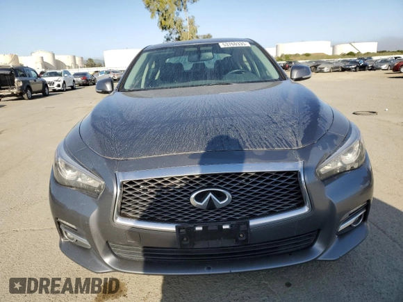 2015 Infiniti Q50 Premium with VIN JN1BV7AP5FM331482, listed as a Copart auction lot 53760335 with 134,471 mi miles and Clean Title. Bid and sale history available at carsss.com. Image 5.