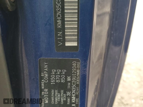 2009 Hyundai Accent Man L with VIN KMHCN35C39U129340, listed as a Copart auction lot 52507145 with 197,075 mi miles and Clean Title. Bid and sale history available at carsss.com. Image 12.