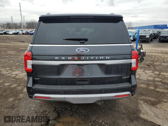 2024 Ford Expedition Max XLT with VIN 1FMJK1J80REA55794, listed as a Copart auction lot 85528924 with 8,166 mi miles and Clean Title. Bid and sale history available at DreamBid. Image 6.