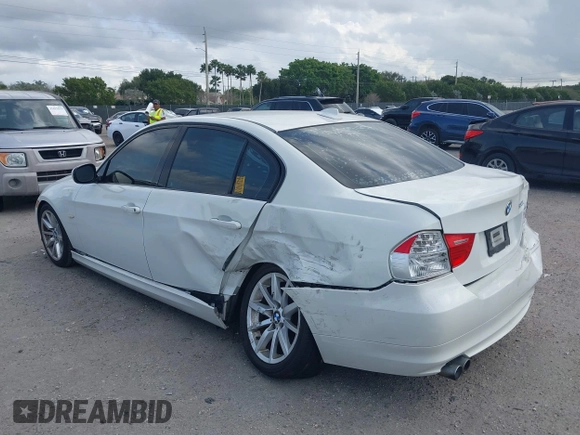 2011 BMW 3 Series 328i with VIN WBAPH5G50BNM79321, listed as a IAAI auction lot 41610507 with 83,150 mi miles and . Bid and sale history available at carsss.com. Image 6.