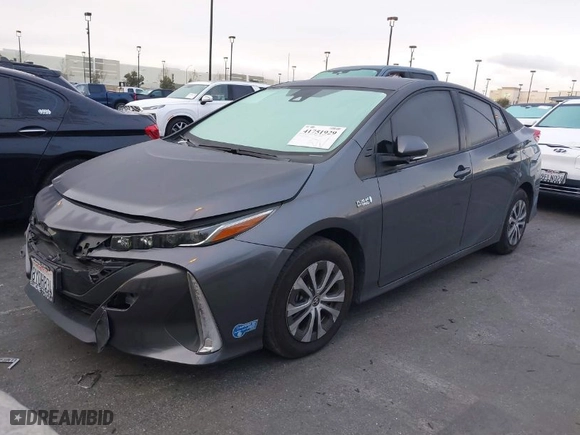 2022 Toyota Prius Prime LE with VIN JTDKAMFP4N3202105, listed as a IAAI auction lot 41751929 with 45,086 mi miles. Bid and sale history available at carsss.com. Image 2.