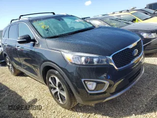 2018 Kia Sorento EX with VIN 5XYPH4A58JG374036, listed as a Copart auction lot 77337694 with 16,795 mi miles and Non Repairable. Bid and sale history available at DreamBid. Image 4.