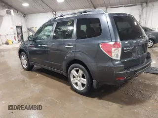 2010 Subaru Forester 2.5X Premium with VIN JF2SH6CCXAG902627, listed as a IAAI auction lot 41310057 with 160,873 mi miles. Bid and sale history available at carsss.com. Image 3.