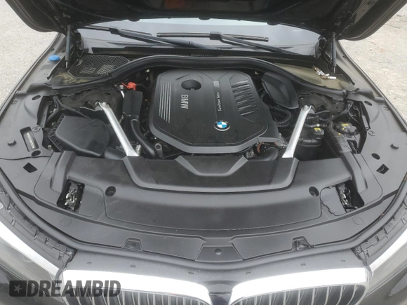 2019 BMW 7 Series 740i xDrive z VIN WBA7E4C55KGV70212, wystawiony jako Copart lot #57330965 z przebiegiem 48 408 mil mil oraz Szkoda całkowita • Salvage title. Historia ofert i sprzedaży dostępna na DreamBid. Obrazek 11.
