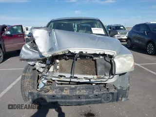 2005 Dodge Dakota SLT with VIN 1D7HW48N45S127702, listed as a IAAI auction lot 41492769 with Not Provided miles. Bid and sale history available at carsss.com. Image 13.