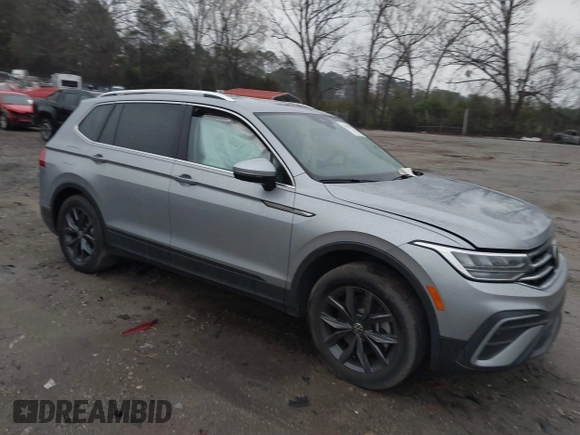 2023 Volkswagen Tiguan SE with VIN 3VV3B7AX6PM032195, listed as a IAAI auction lot 41867087 with 29,860 mi miles and . Bid and sale history available at DreamBid. Image 1.