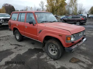 1984 Toyota Land Cruiser z VIN JT3FJ60G7E1114123, wystawiony jako Copart lot #82696534 z przebiegiem 217 999 mil mil oraz Czysty tytuł • Clean title. Historia ofert i sprzedaży dostępna na DreamBid. Obrazek 4.