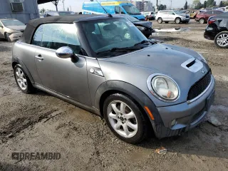 2010 MINI Convertible S with VIN WMWMS3C57ATY08895, listed as a Copart auction lot 41870075 with 101,573 mi miles and Clean title. Bid and sale history available at DreamBid. Image 4.