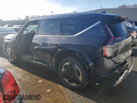 2024 Kia EV9 Land z VIN KNDADFS54R6035204, wystawiony jako Copart lot #84084644 z przebiegiem 14 352 mil mil oraz Szkoda całkowita • Salvage title. Historia ofert i sprzedaży dostępna na DreamBid. Obrazek 2.