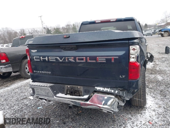 2022 Chevrolet Silverado 1500 LT with VIN 1GCUDDET0NZ597606, listed as a IAAI auction lot 40943441 with 32,673 mi miles and . Bid and sale history available at DreamBid. Image 16.